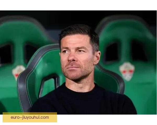 哈维·阿隆索拒绝拜仁利物浦邀请选择留队继续为球迷奉献精彩表现